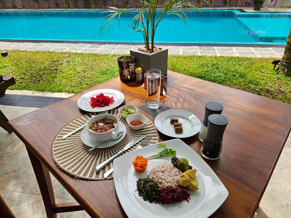 Sri Palms Bed and Breakfast Kosgoda Exteriör bild
