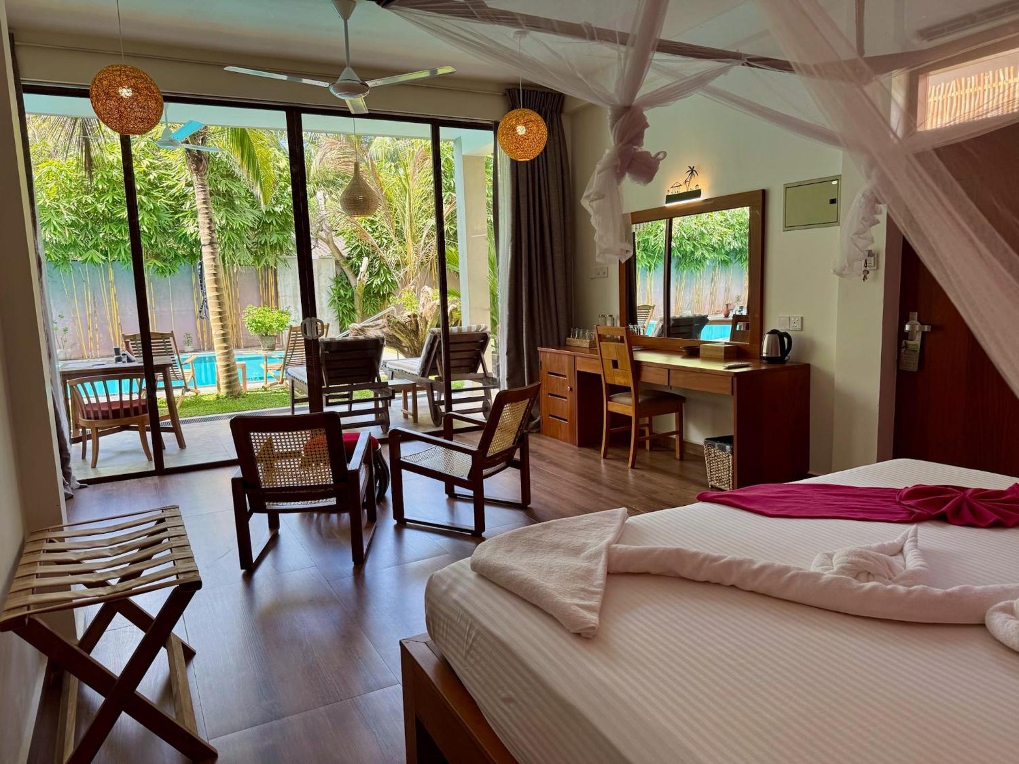 Sri Palms Bed and Breakfast Kosgoda Exteriör bild